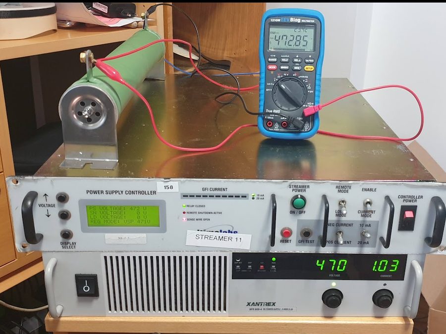 DC power supply